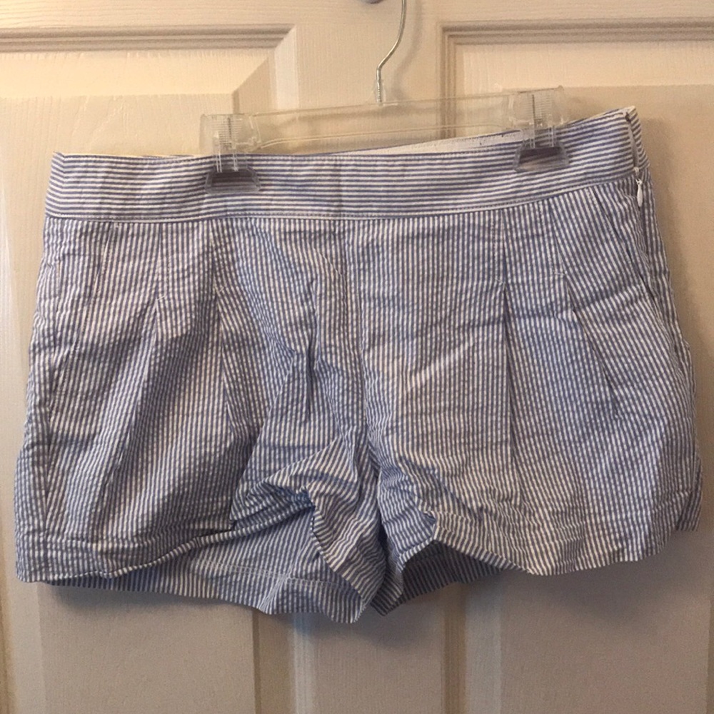 NEVER WORN J. Crew seersucker shorts